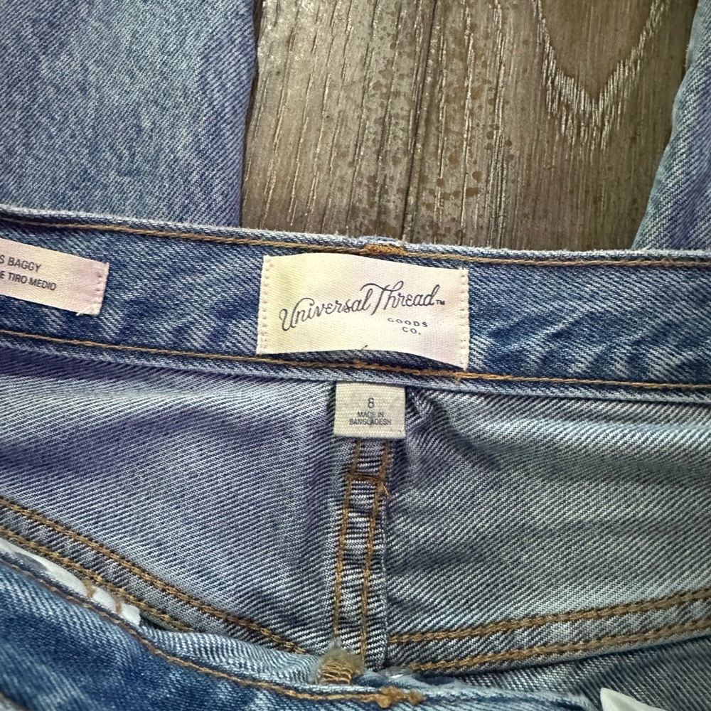 Universal Thread 90’s Baggy Jeans NWT - Picture 3 of 11